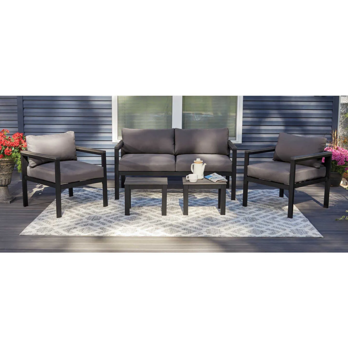 Outdoor Expressions Signature 5-Piece Chat Set